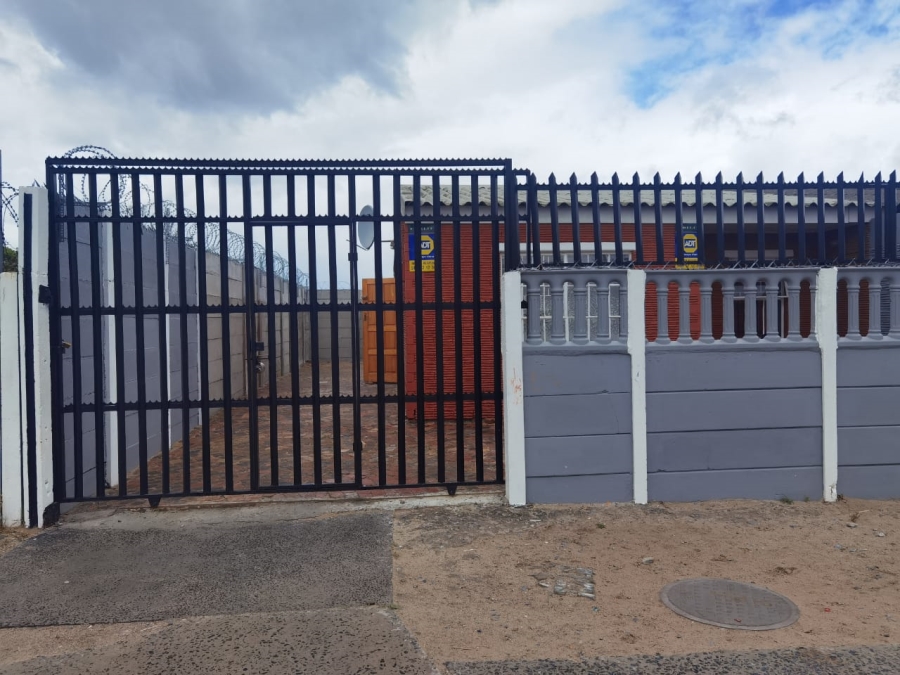 4 Bedroom Property for Sale in Belhar Western Cape